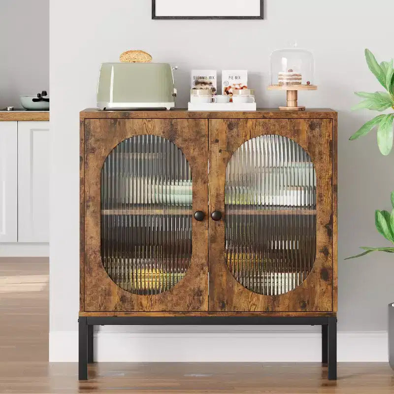 Credenza moderna in rattan con ante, madia contenitore in legno per sala da pranzo o cucina con piedini in metallo